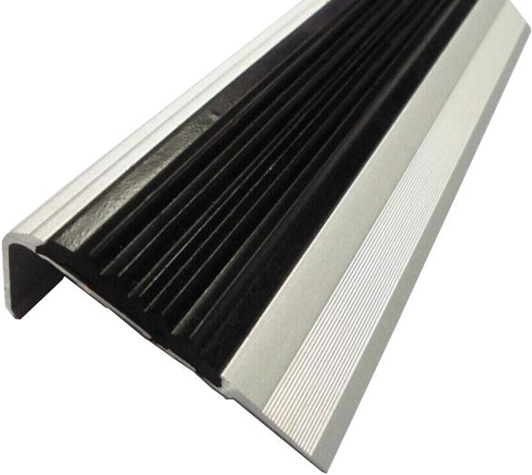 Nariz de Escalón MSSNP-2 66x30x3000